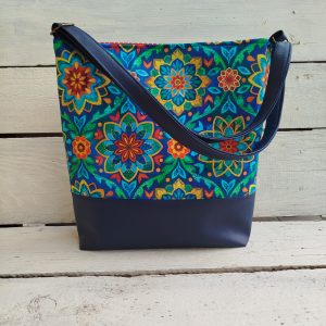 Crossbody (A4)
